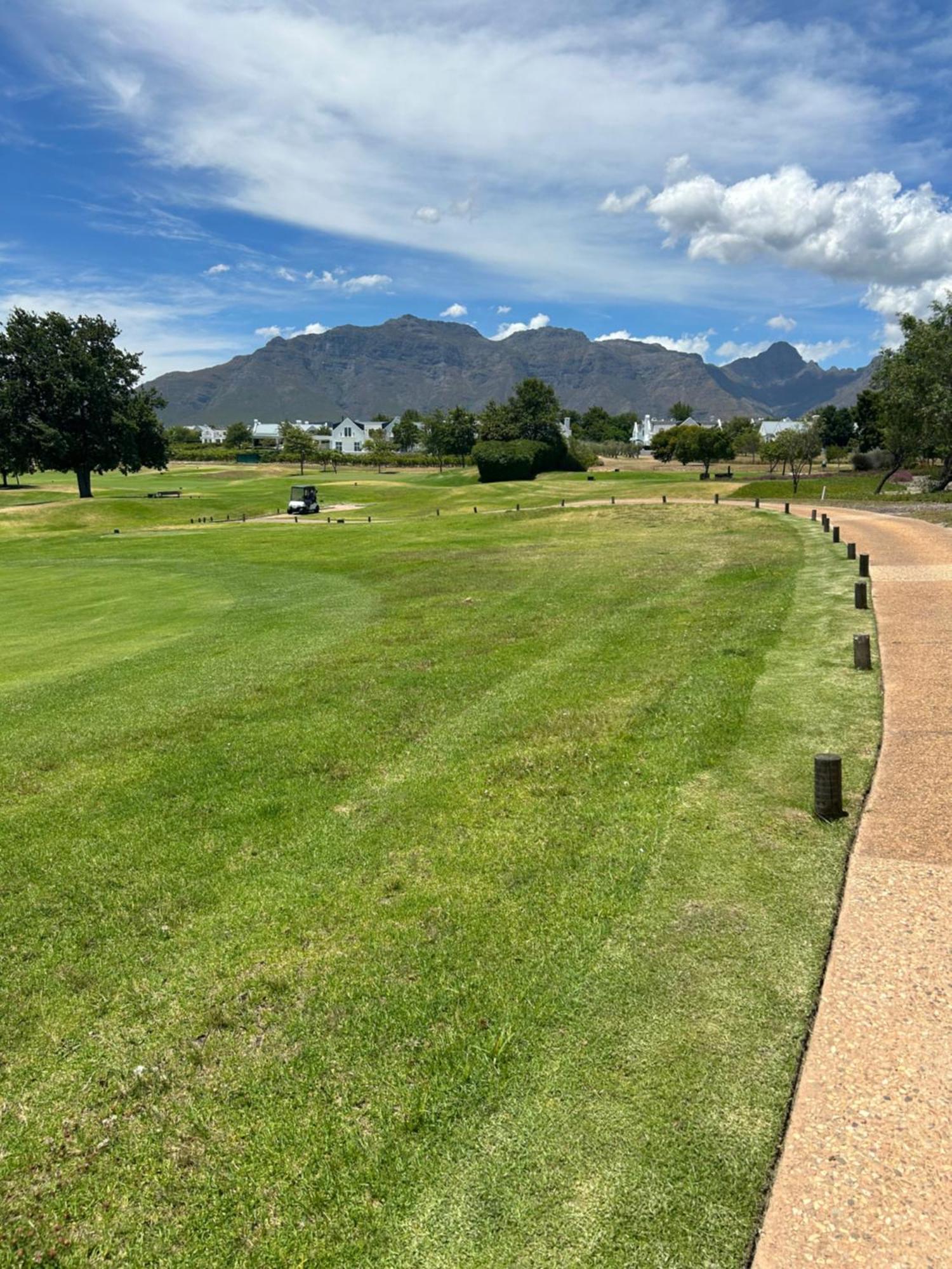 Somerset Garden Route & Wellness Apartment Cape Town
